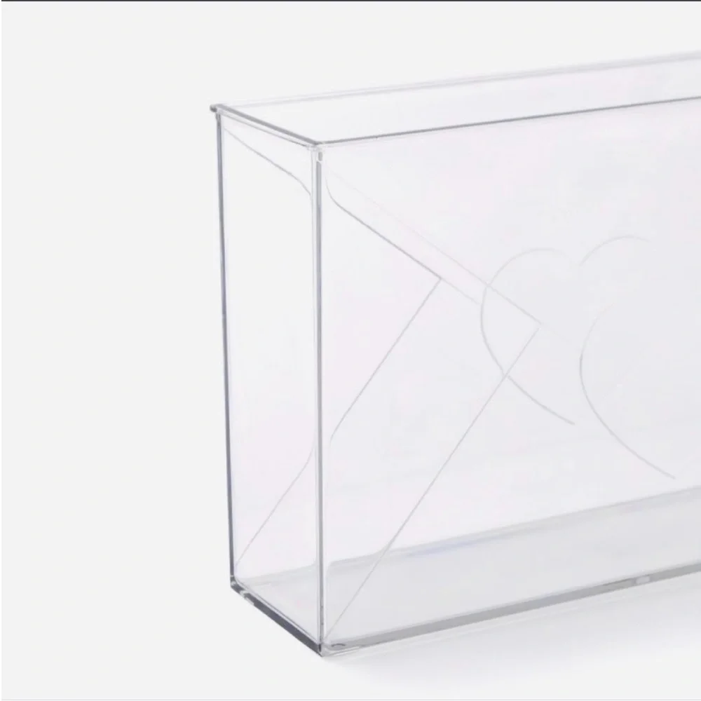 Target Bullseye Playground Valentine’s Day Clear Acrylic Mail Letter Vase